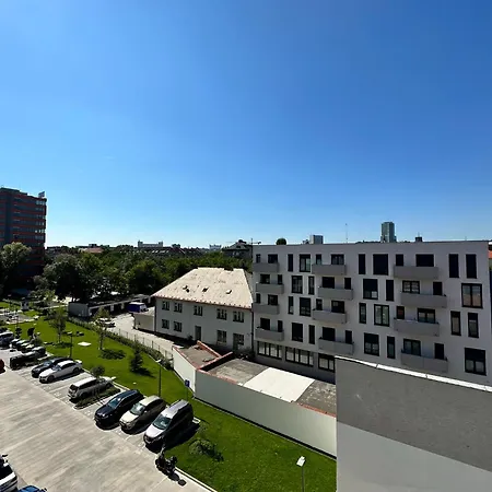 Novy V Centre, Vyhlad Na Hrad Appartement Bratislava