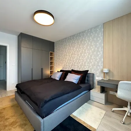 Novy V Centre, Vyhlad Na Hrad Appartement