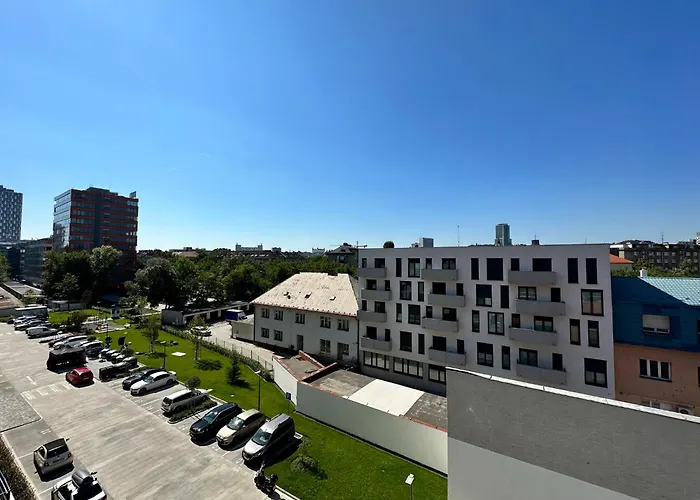 Nivy, Parkovanie, Blizko Centra Apartament Bratysława