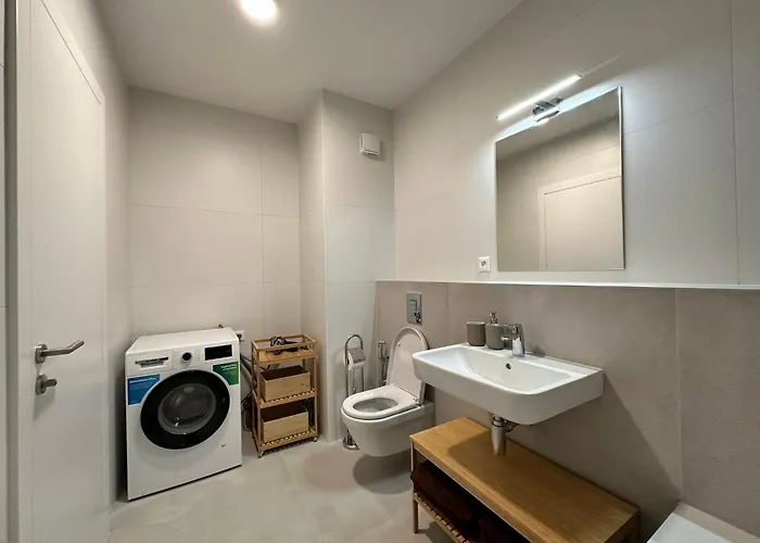 Nivy, Parkovanie, Blizko Centra Bratislava